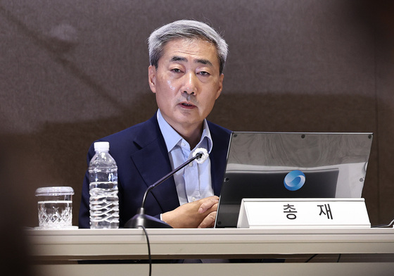 [속보] 신현송 "빅스텝 얘기나올 땐 시장 어려웠다…오늘과는 대조"