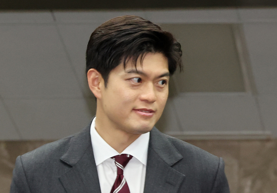긴급 의총 참석하는 김용태 의원