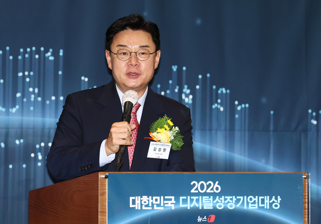 김성원 "대기업 중심으론 AI 3대강국 될 수 없어…규제 과감히 혁파"