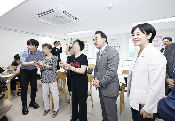 대구 통합돌봄 신청자 10명 중 3명 서비스 못 받아