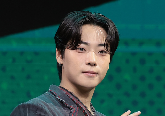 온앤오프 이션, 빛나는 눈빛