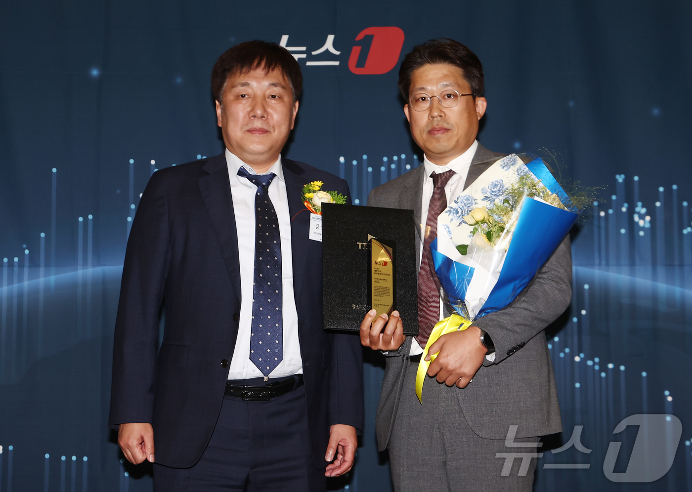 (서울=뉴스1) 김민지 기자 = 김영신 중소기업기술정보진흥원장이 17일 오후 서울 중구 프레스센터에서 '대한민국 중소기업의 힘, 디지털 혁신으로 글로벌 성장 잇다'를 주제로 열린 …