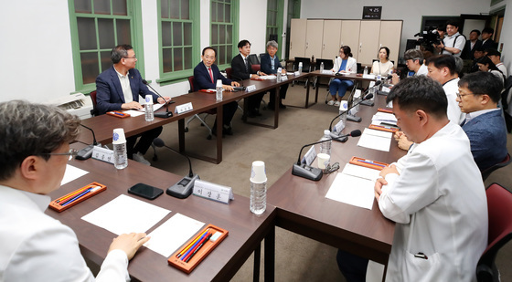 AI·바이오 메디시티 대구협의회 찾은 추경호 당선인