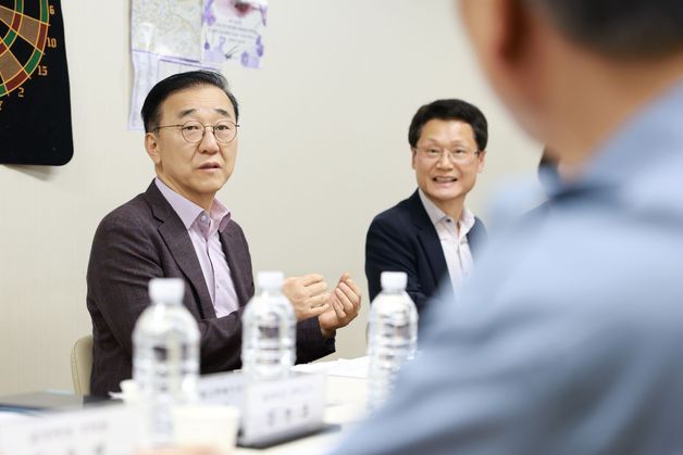 8월부터 아파트 주차장 '길막 주차' 견인·과태료 가능