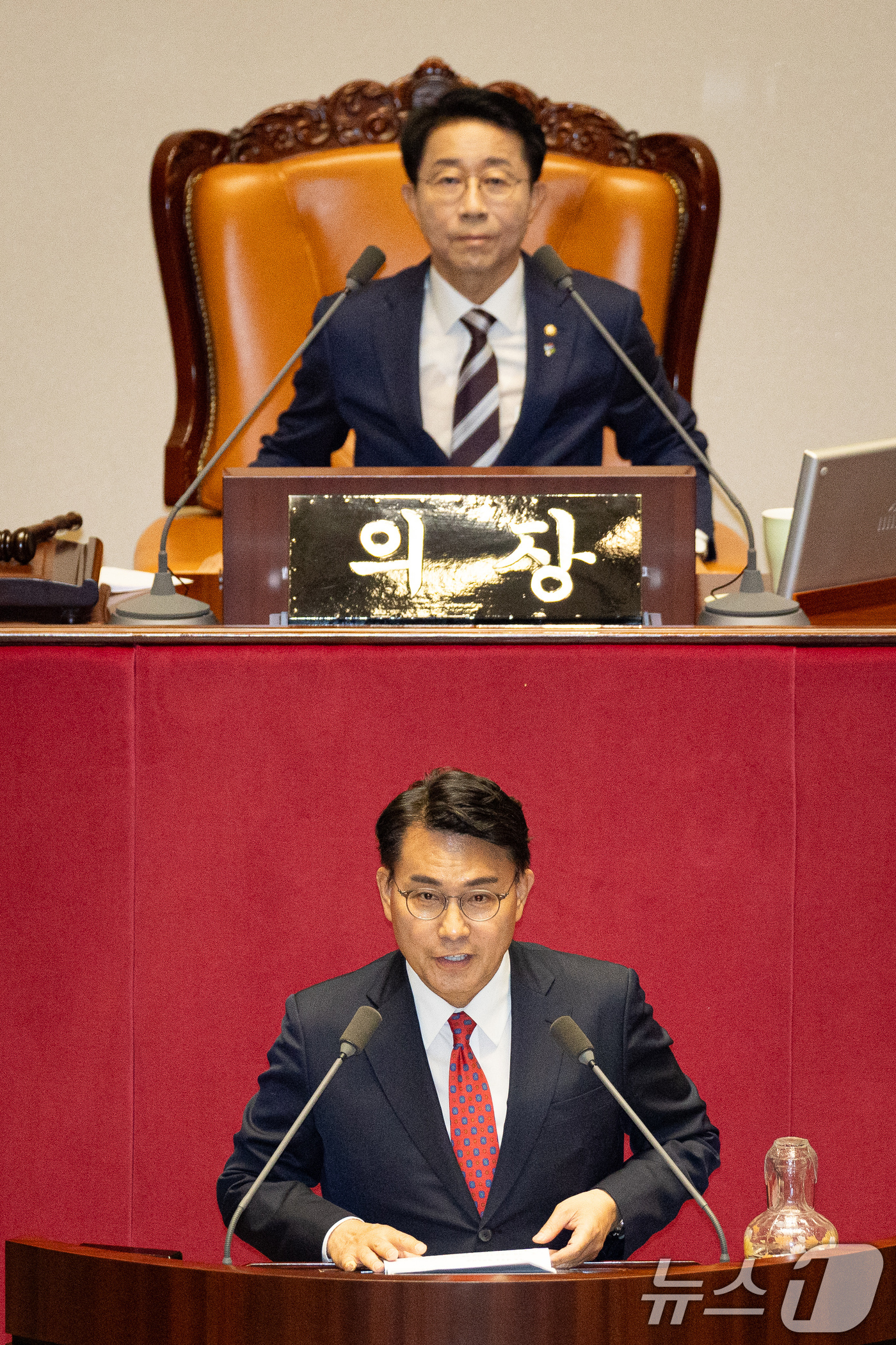 (서울=뉴스1) 유승관 기자 = 윤상현 국회 제9회 전국동시지방선거 투표용지 부족사태 등 국민참정권 침해 진상규명 및 선거관리 개혁을 위한 국정조사특별위원장이 18일 서울 여의도 …