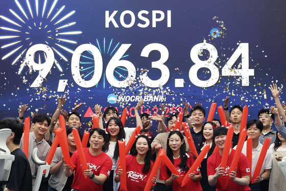코스피 9000 시대 '축포'
