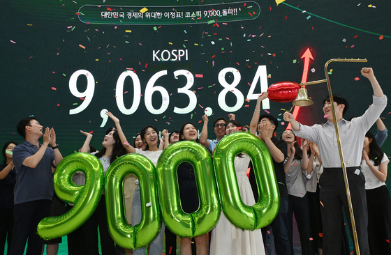 코스피 호황에 운용사 2분기 순이익 2.7조…전년比 214% 증가