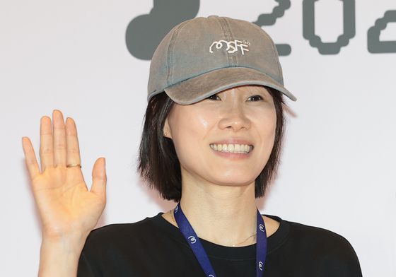 이옥섭 감독, 구교환이 반한 미소
