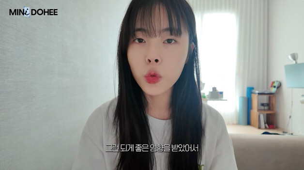 '응사' 민도희 "1년 넘게 카페 알바…긍정적 영향 받아" 유튜브서 공개