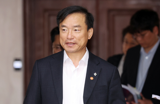 방미통위, 플랫폼 고삐 죈다…허위정보·청소년 SNS 대책 본격화