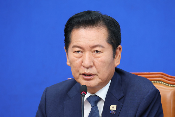 발언하는 정청래 민주당 대표