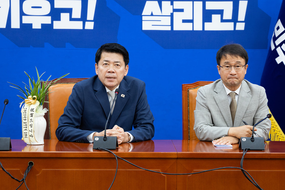 한병도 "일하는 국회 힘모으자"…김준형 "언론도 싸움 붙이지마라"