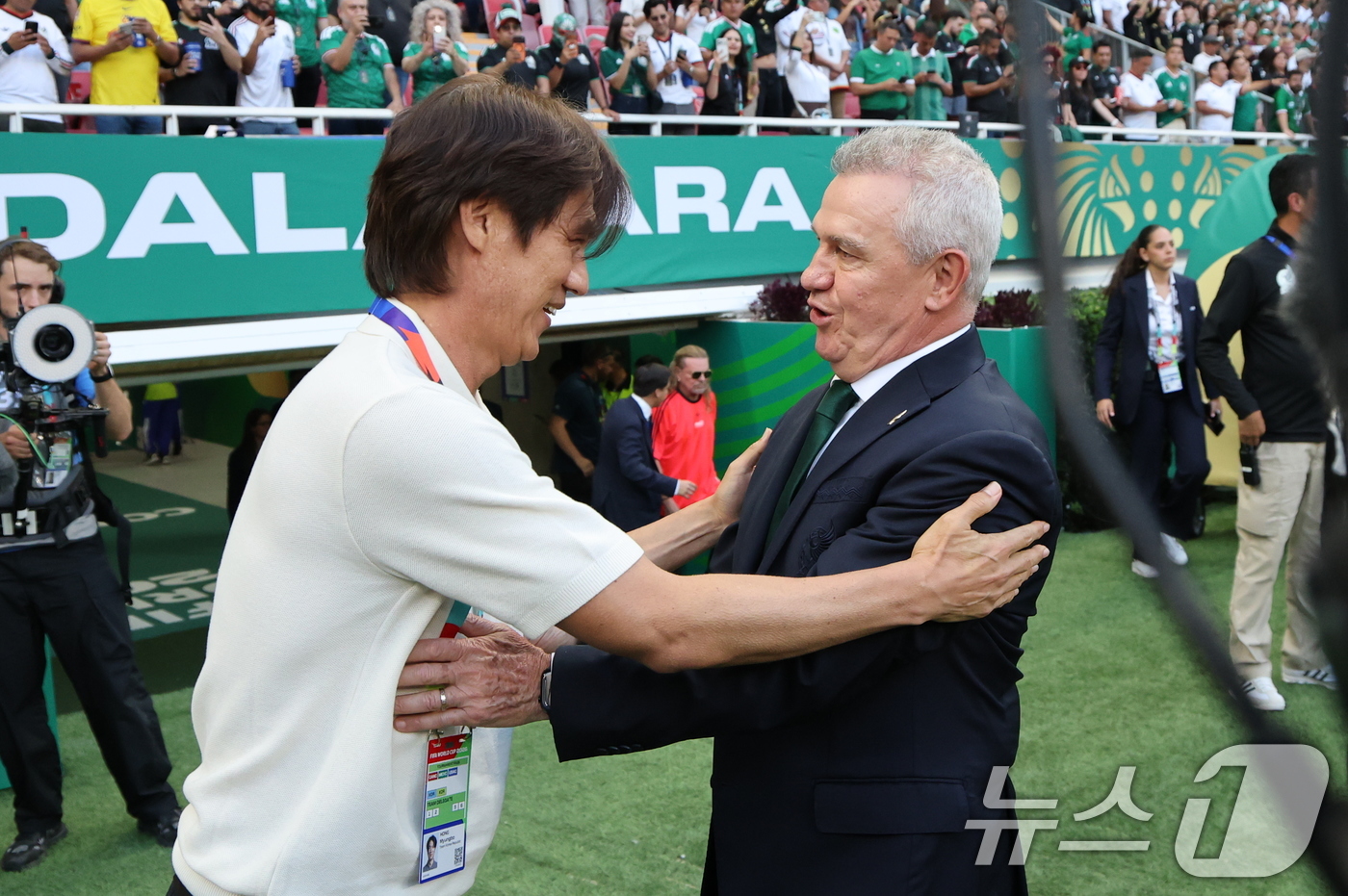 (과달라하라(멕시코)=뉴스1) 임세영 기자 = 대한민국 축구국가대표팀 홍명보 감독이 18일(현지시간) 멕시코 과달라하라 스타디움에서 2026 북중미 월드컵 A조 조별리그 2차전 대 …