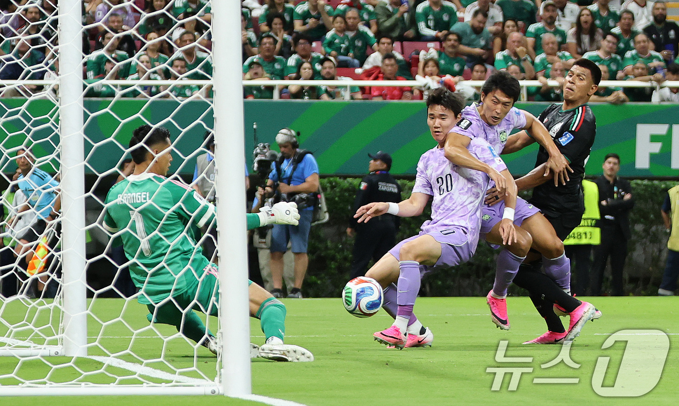 (과달라하라(멕시코)=뉴스1) 박지혜 기자 = 대한민국 축구국가대표팀 조규성이 18일(현지시간) 멕시코 과달라하라 스타디움에서 열린 2026 북중미 월드컵 A조 조별리그 2차전 대 …