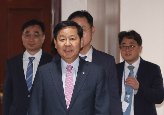 구윤철 부총리, 공공기관운영위원회 참석