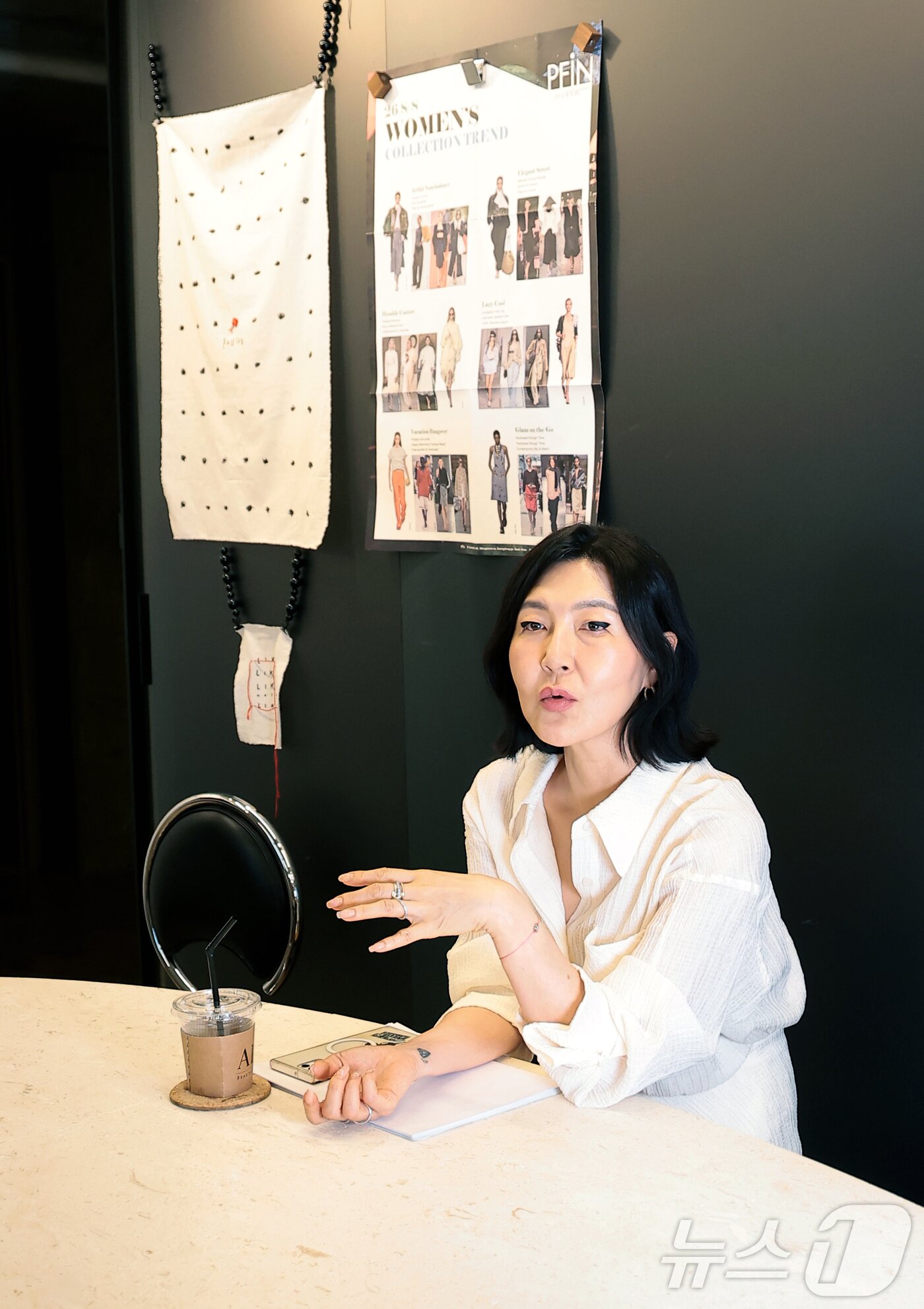 본문 이미지 - 스타일리스트 한혜연이 뉴스1과의 인터뷰에서 포즈를 취하고 있다. ⓒ 뉴스1 권현진 기자