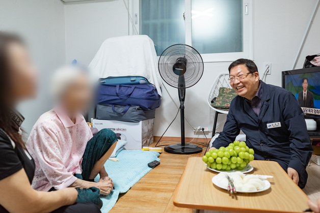 광진구, 폭염 속 어르신 건강·안전 지킨다…맞춤형 보호대책 추진