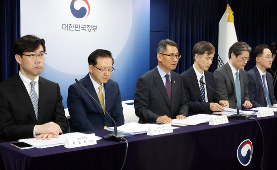 공공기관 경영평가, '재임 중인 기관장 2명에 대해서 해임 건의'