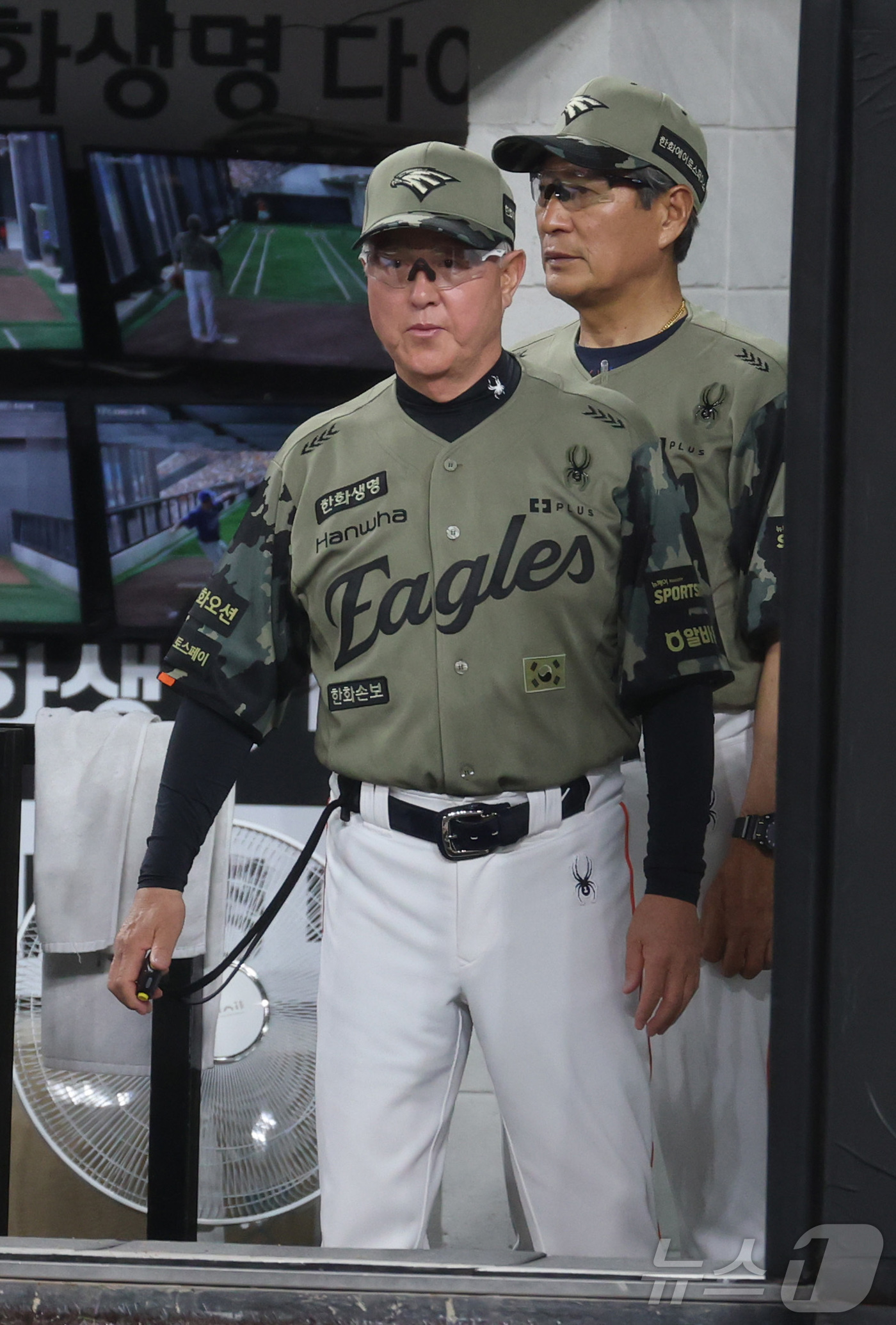 (대전=뉴스1) 김기남 기자 = 19일 대전 한화생명볼파크에서 열린 2026 신한 SOL KBO리그 삼성 라이온즈와 한화 이글스의 경기에서 6연패한 한화 김경문 감독이 연패를 끊기 …