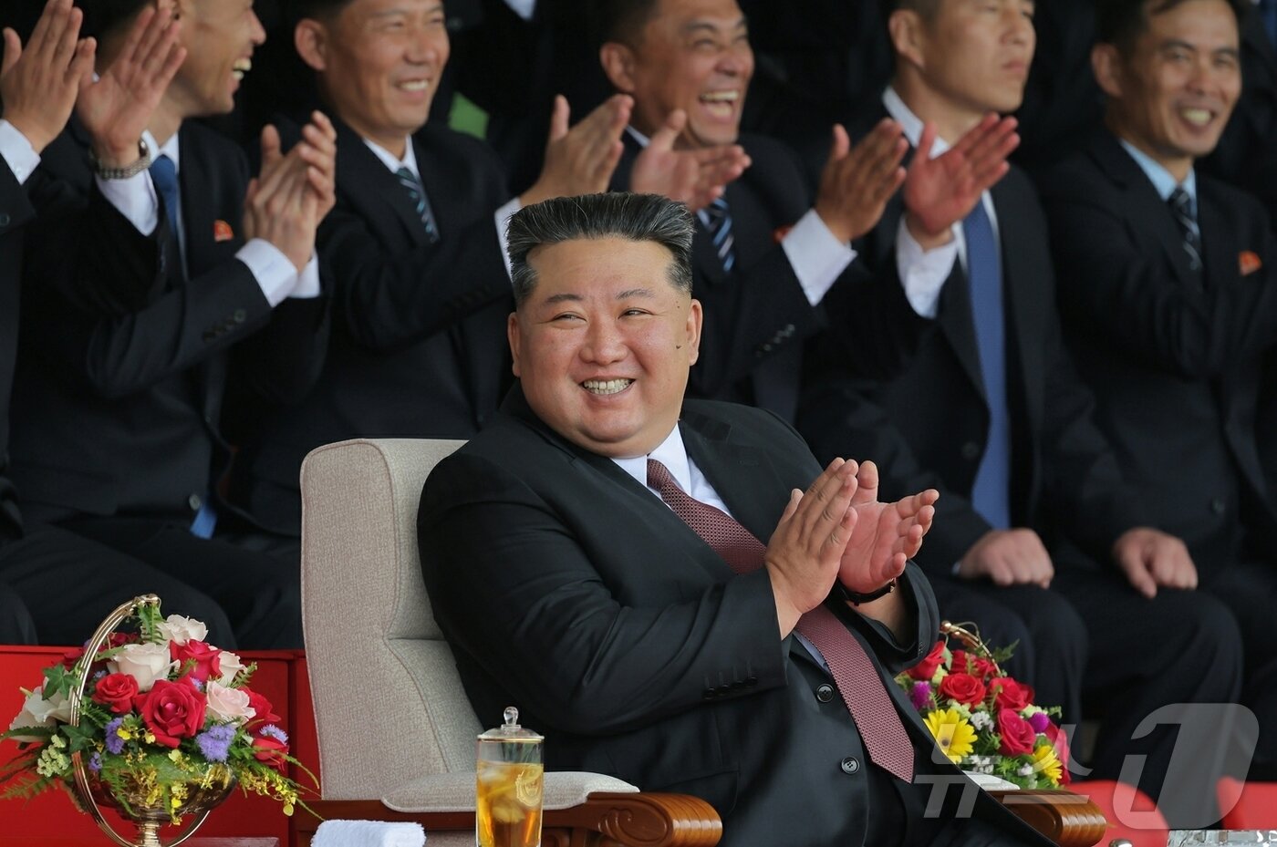 본문 이미지 - (평양 노동신문=뉴스1) = 김정은 북한 노동당 총비서 <자료사진>. [국내에서만 사용가능. 재배포 금지. DB 금지. For Use Only in the Republic of Korea. Redistribution Prohibited] rodongphoto@news1.kr