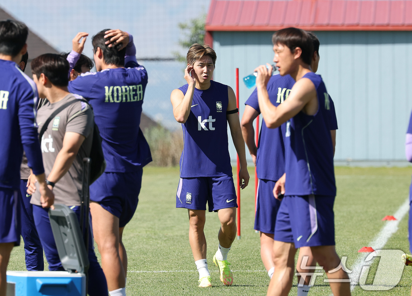 (헤리먼(유타주)=뉴스1) 임세영 기자 = 대한민국 축구대표팀 이강인이 1일(현지시간) 미국 유타주 헤리먼에 위치한 자이언스뱅크 트레이닝센터에서 훈련을 하고 있다. 2026.6.2 …