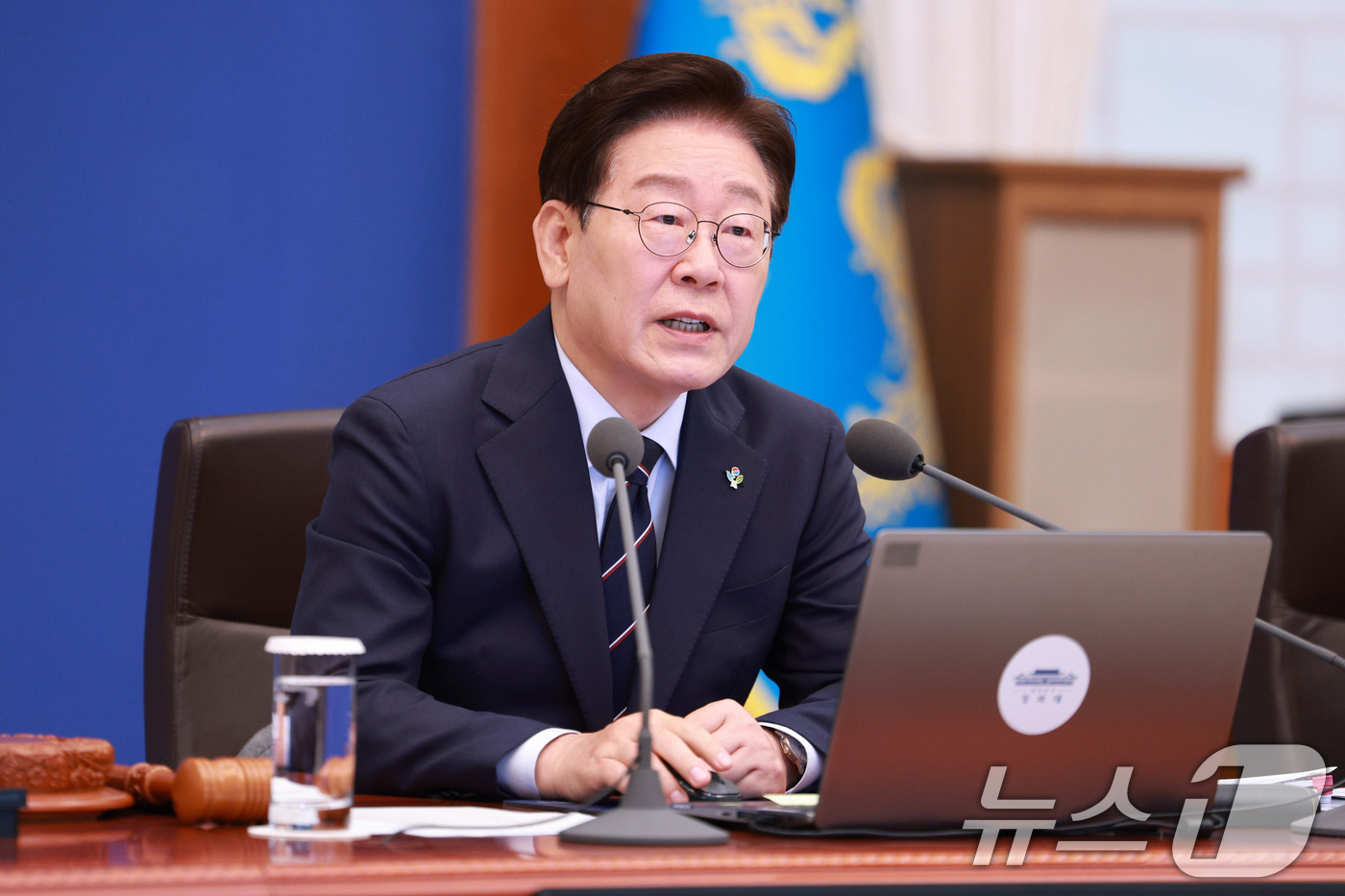 (서울=뉴스1) 허경 기자 = 이재명 대통령이 2일 청와대에서 열린 국무회의 겸 비상경제점검회의에서 발언하고 있다. (청와대통신사진기자단) 2026.6.2/뉴스1
