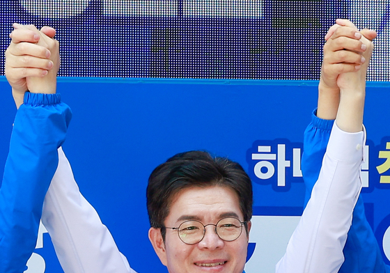 '대한경제부흥회' 저자 3인, 정원오 지지…"많은 성과 보여줘"