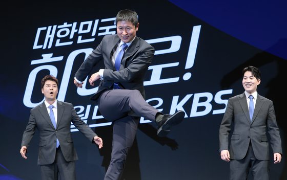 전현무 투입에 달라진 KBS 월드컵…이영표 "한번도 경험 못한 중계"(종합)