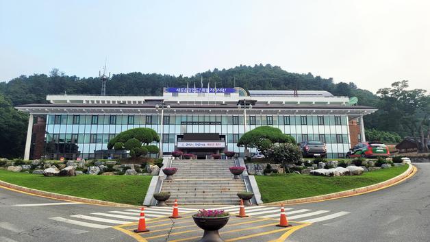 "미래 결정짓는 선택"…홍천군수 여야 후보, 표심 잡기 총력