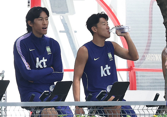회복훈련하는 김승규·손흥민