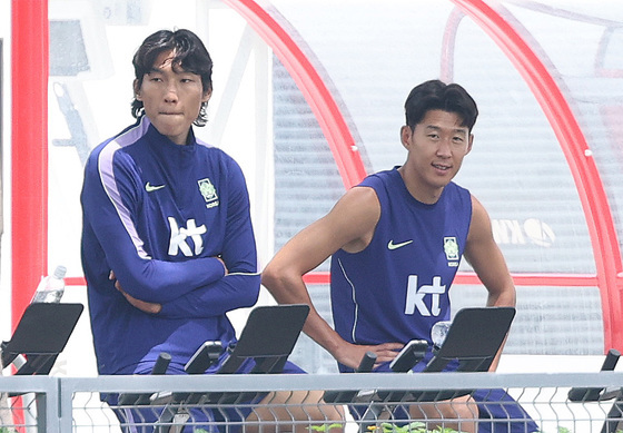 회복 훈련하는 김승규와 손흥민