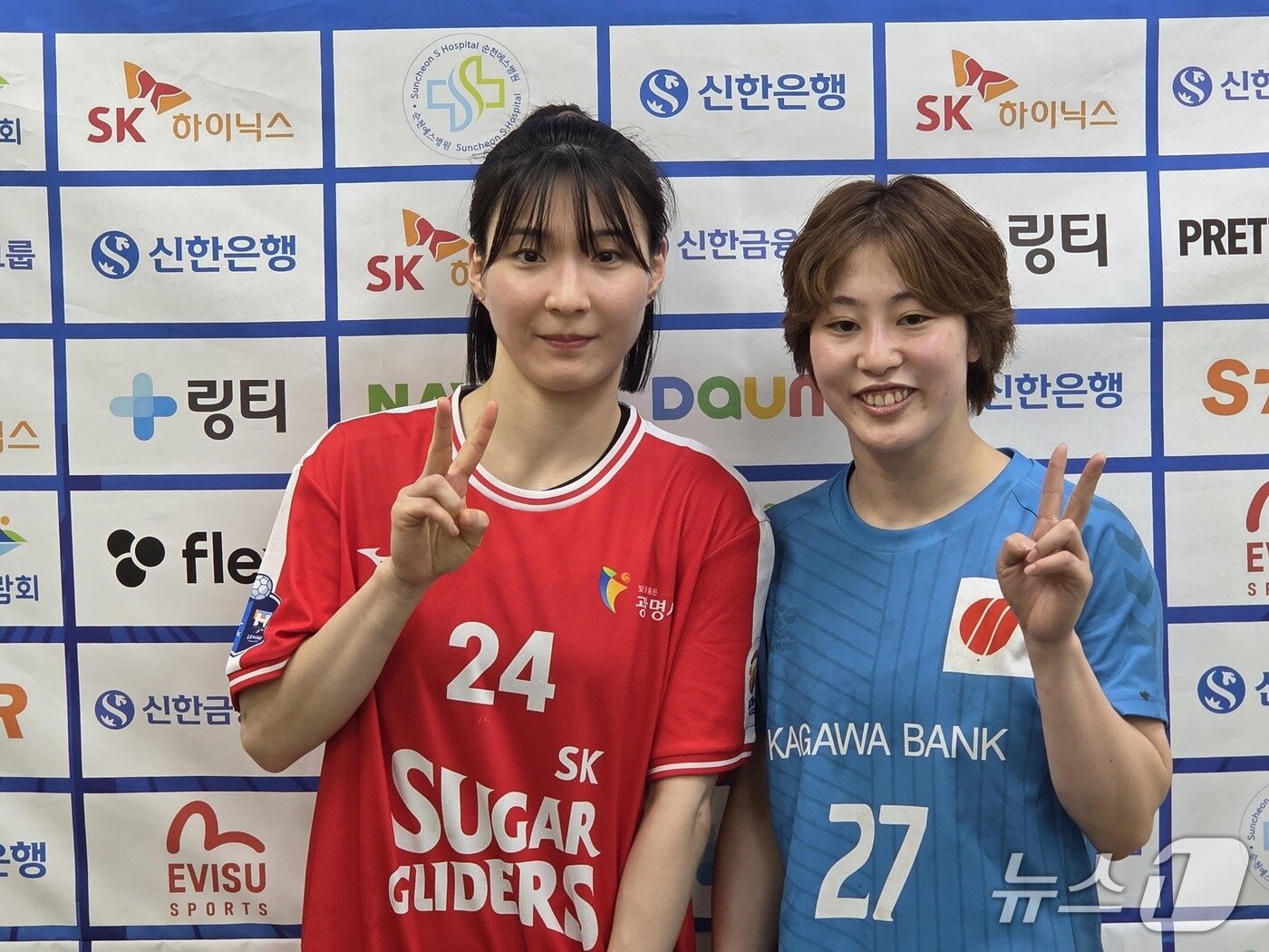본문 이미지 - 강경민(왼쪽)과 마츠우라 미나미ⓒ News1 안영준 기자 