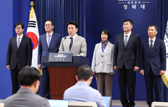 강훈식 비서실장, 수석비서관급 인선 발표