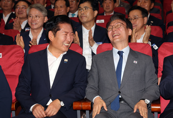 김민석·정청래 '화기애애'