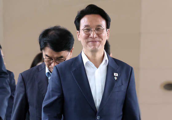 밝은 표정의 김민석 총리