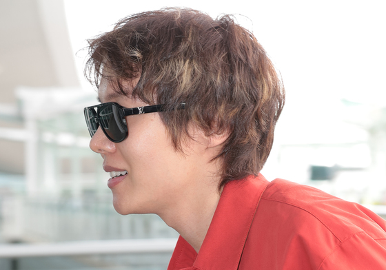 제이홉, 떠나요 프랑스로