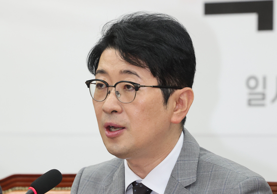 모두발언하는 주진우 특위 위원장