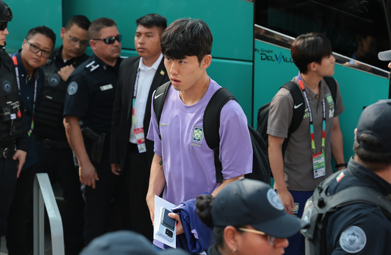 이기혁, 몬테레이 입성