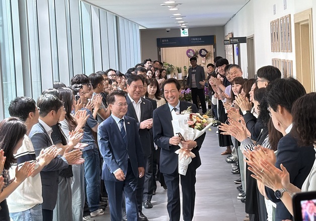 우상호 "춘천과 사랑에 빠져…국비 사업 강원도가 적극 뒷받침"