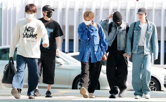출국하는 방탄소년단
