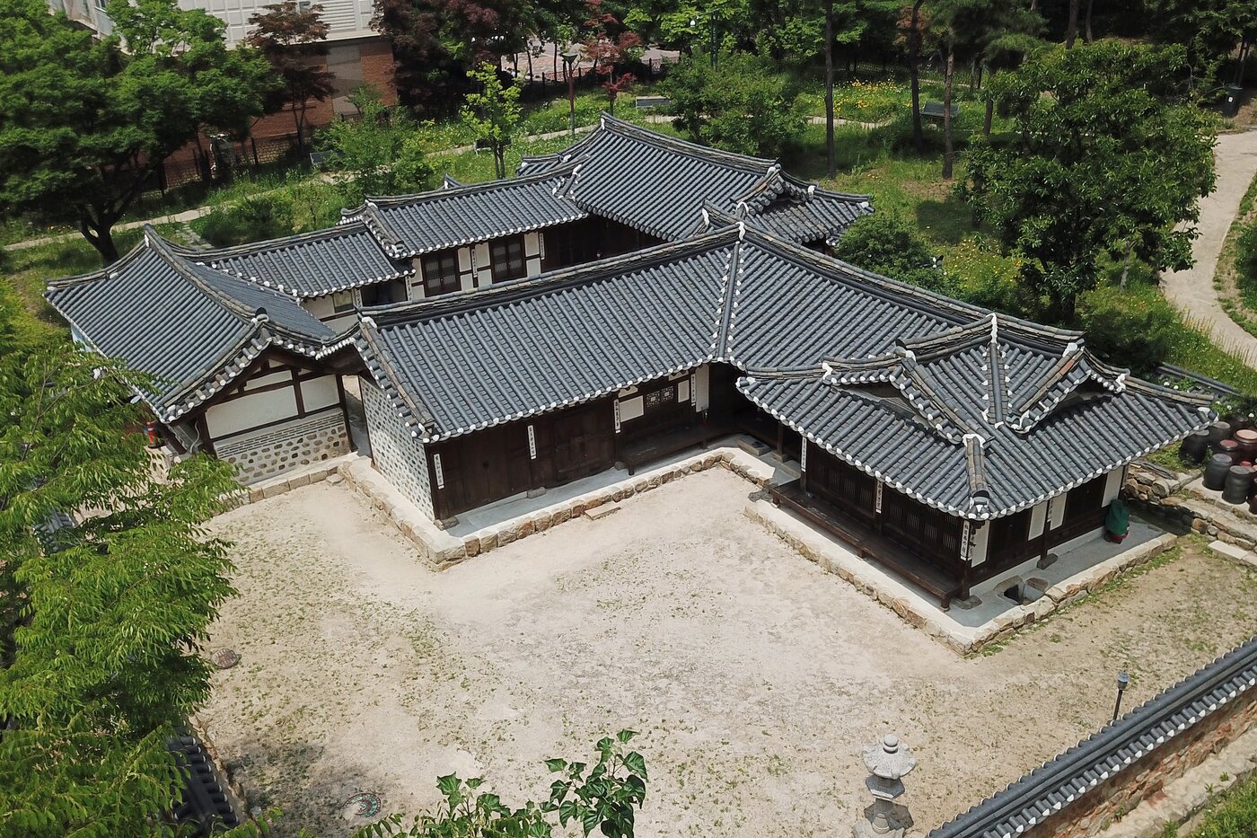 본문 이미지 - 서울 금성당 전경(국가유산청 제공)