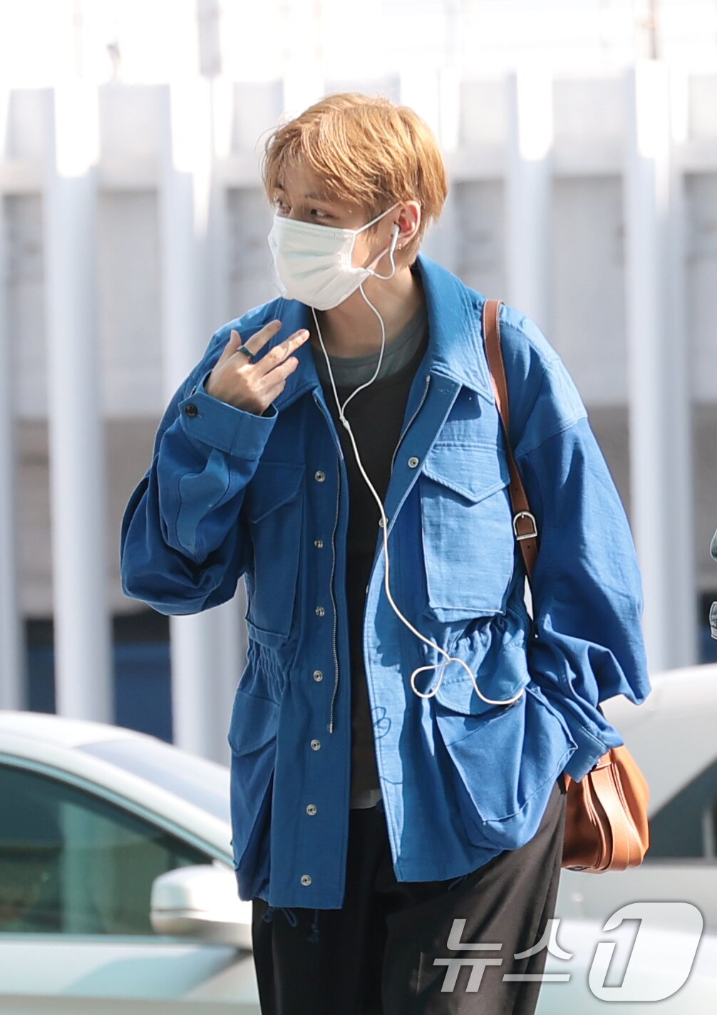 뷔, 아침 햇살에 더해진 멋짐