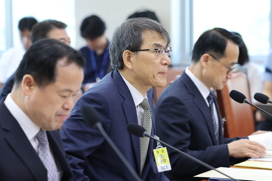 선관위 국조특위 자리한 노태악 전 선관위원장