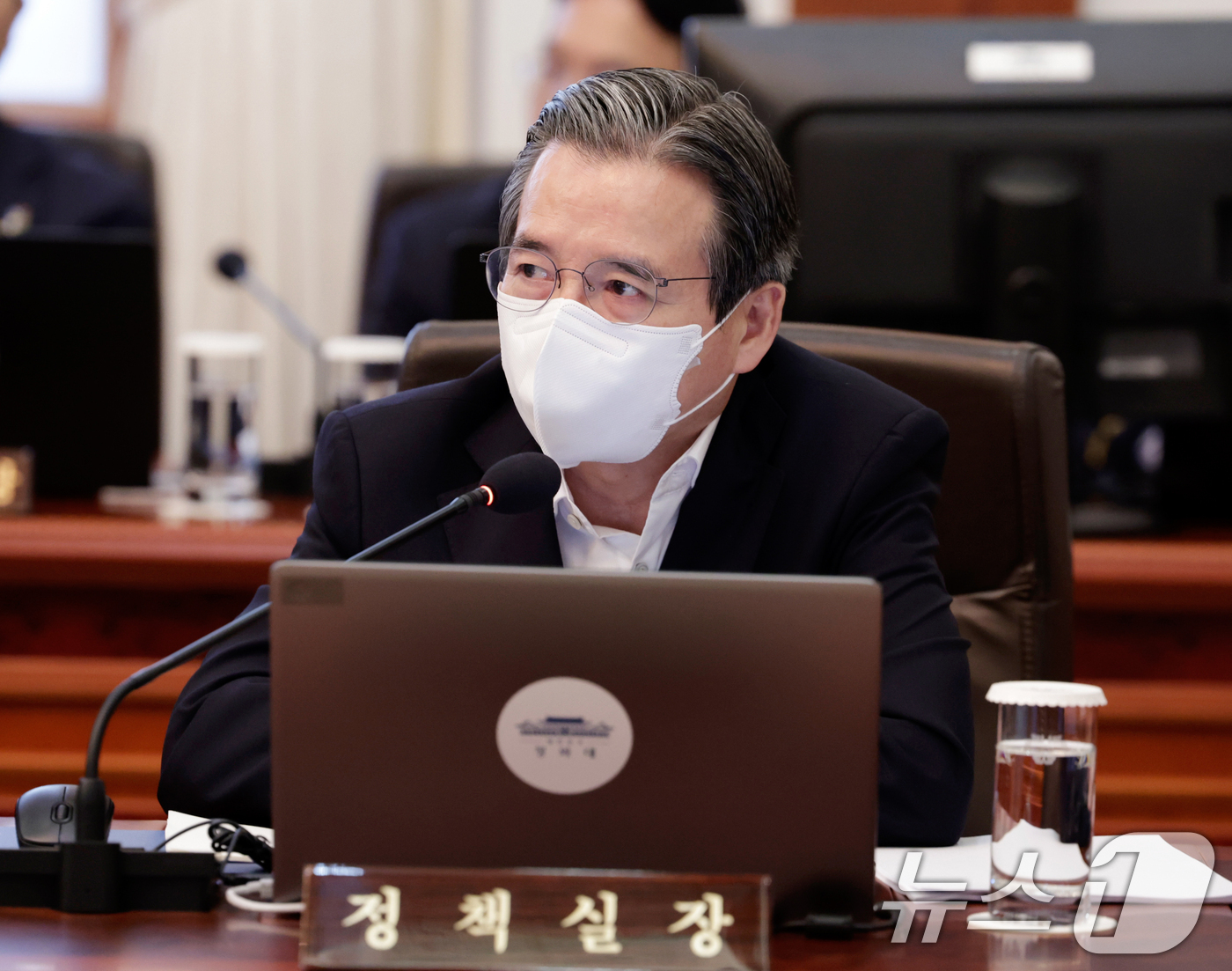 (서울=뉴스1) 허경 기자 = 김용범 정책실장이 23일 청와대에서 열린 국무회의 겸 비상경제점검회의에서 발언하고 있다. (청와대통신사진기자단) 2026.6.23/뉴스1