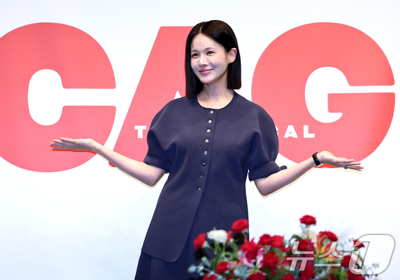 (서울=뉴스1) 구윤성 기자 = 뮤지컬 '시카고'에서 록시 역으로 브로드웨이에 진출하는 아이비가 23일 서울 충무아트홀에서 열린 기자간담회에 참석해 포즈를 취하고 있다. 2026. …