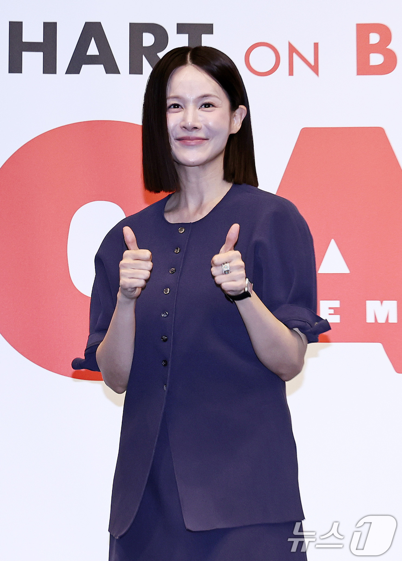 (서울=뉴스1) 구윤성 기자 = 뮤지컬 '시카고'에서 록시 역으로 브로드웨이에 진출하는 아이비가 23일 서울 충무아트홀에서 열린 기자간담회에서 포즈를 취하고 있다. 2026.6.2 …