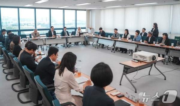전주시장직 인수위 "필수 돌봄·복지 긴축 대상 아냐…재정 우선 투입"
