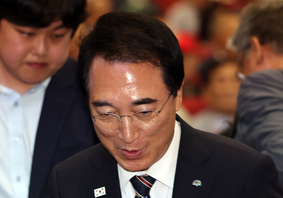JP 추도식 찾은 박수현 충남도지사 당선인