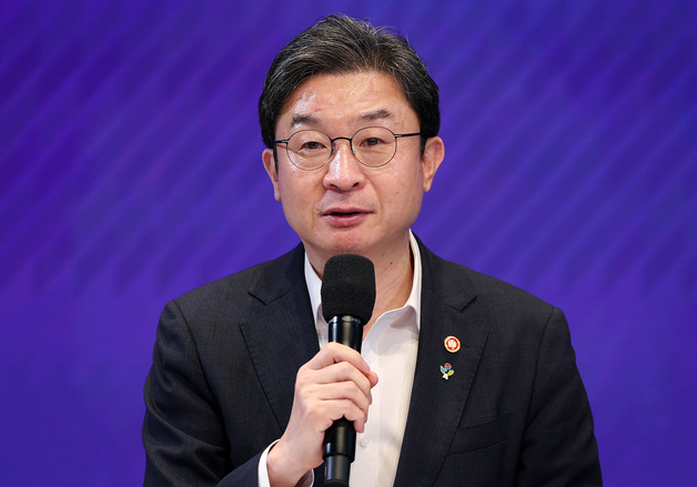국민성장펀드, 리가켐바이오·LIG D&A 지분투자 승인…총 1조 투입