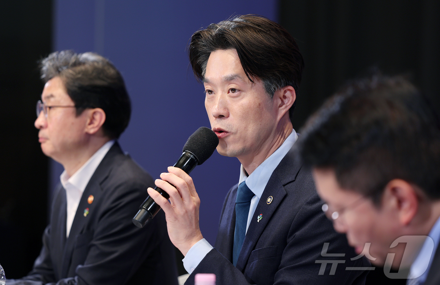(서울=뉴스1) 김진환 기자 = 노용석 중소벤처기업부 제1차관이 23일 오후 서울 마포구 SVC 서울에서 열린 모태펀드-국민성장펀드 이어달리기 간담회 ‘벤처·스타트업이 글로벌 유니 …